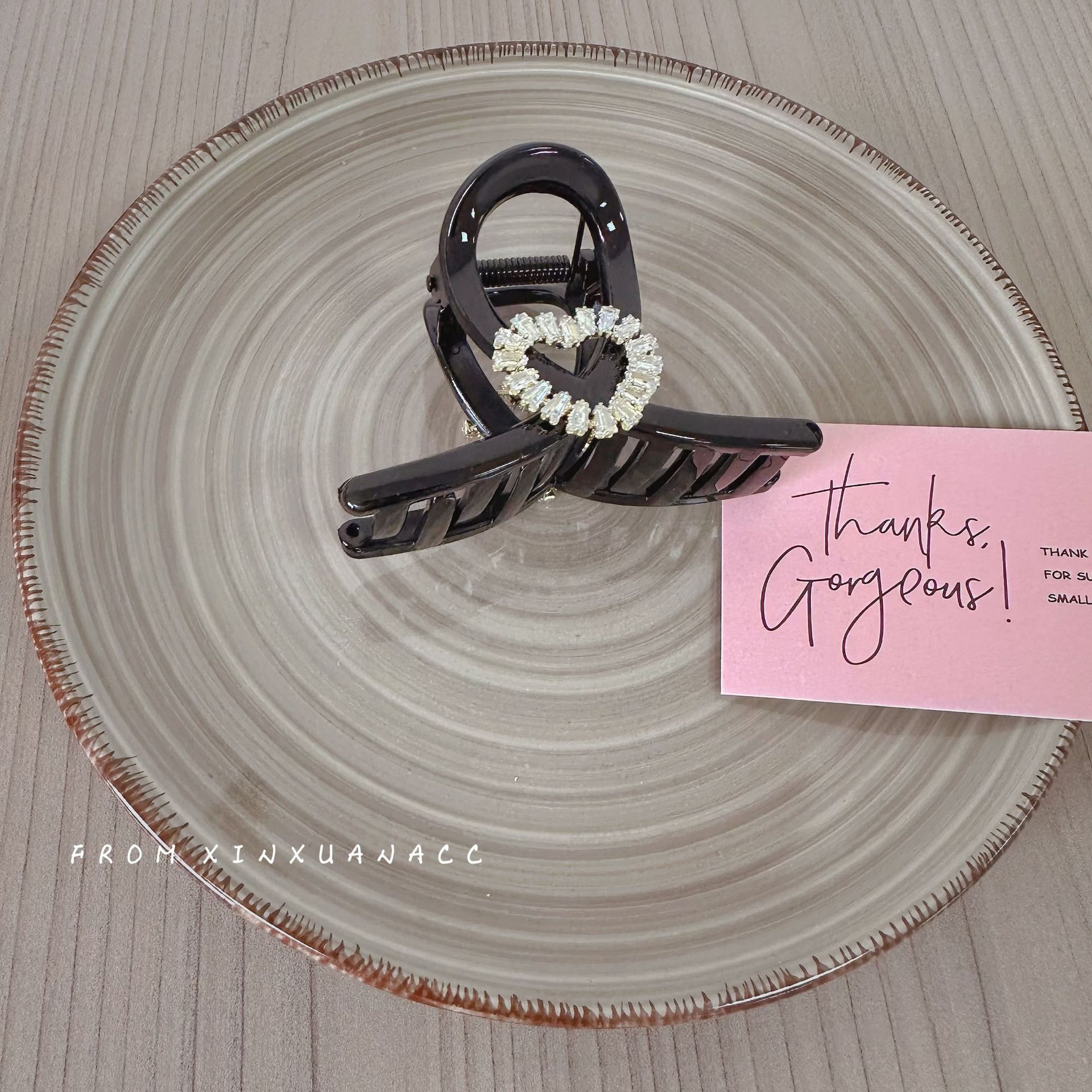 Klassische liebe voller diamant clip shark clip elegante alle-spiel zurück kopf haarnadel haar zubehör faul haarnadel kopfschmuck für frauen_voghion.com