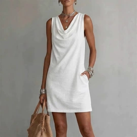 连衣裙;时尚休闲套装;女式T恤