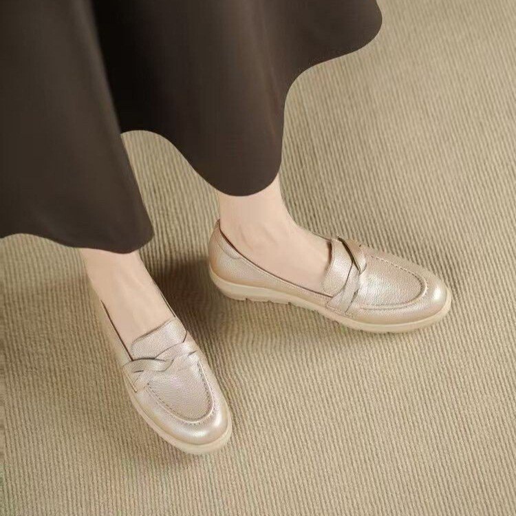 Soft-Soled Thick-Soled Loafers, Comfortable and Non-Tiring for the Feet, Soft Leather Women's Shoes, 2026 Summer New Style, Waterproof Platform Slip-On Shoes