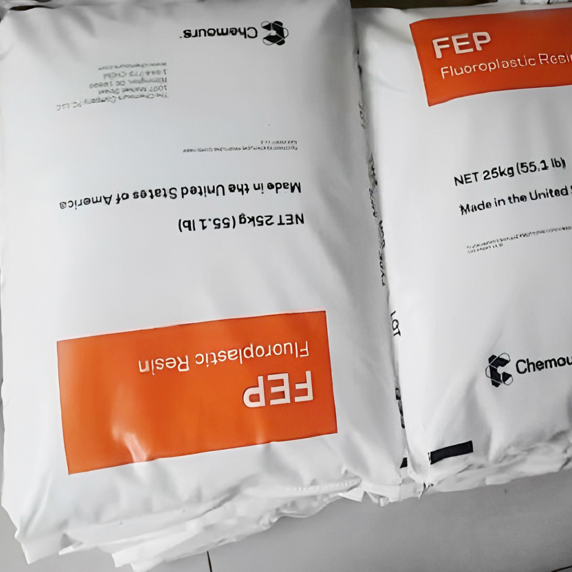 O1CN01QaCzEC2K90l61LxOa_!!2142