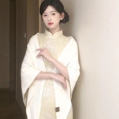 纯色混纺交叉针织披肩女冬季时尚百搭保暖护颈椎围脖外搭坎肩