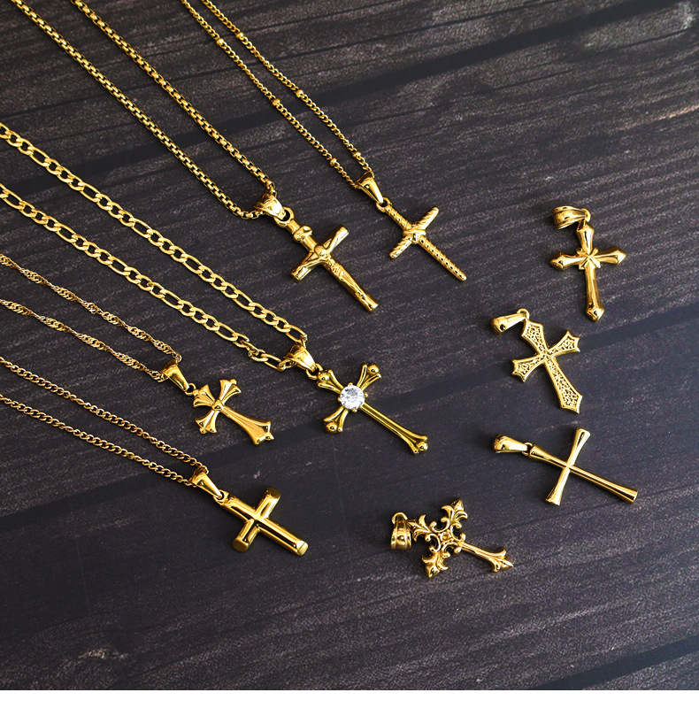 1 Piece 304 Stainless Steel Zircon 18K Gold Plated Cross Pendant display picture 10