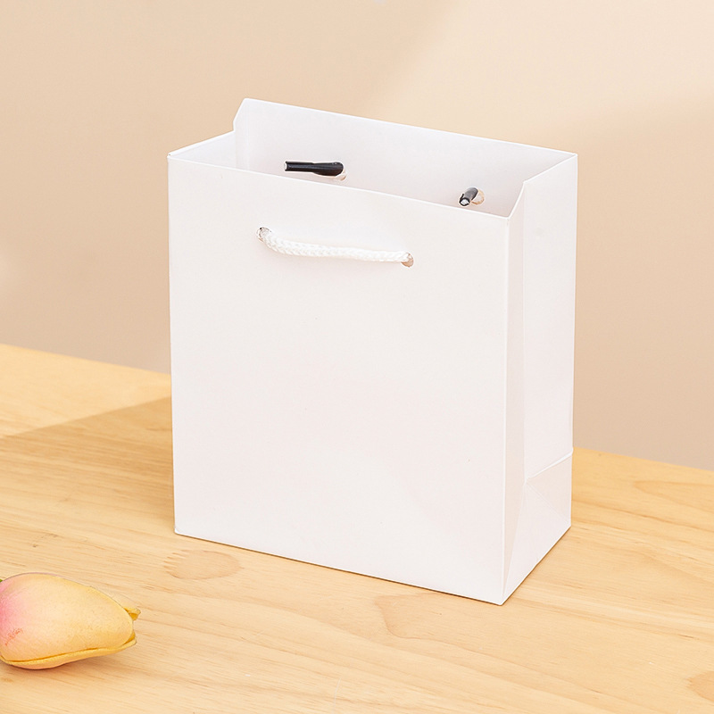 Caja de joyería Caja de embalaje Caja de anillos Caja de collares Caja de joyería Caja de pulseras Caja de pernos Caja de suspensión Diseño de suspensión