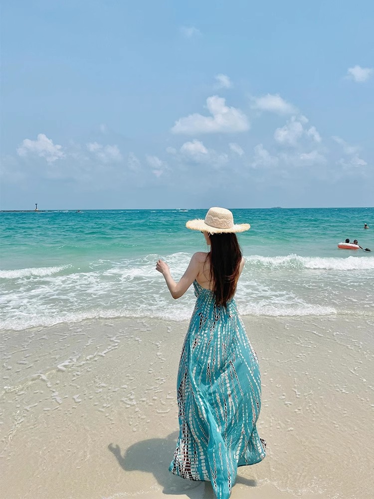 Xishuangbanna Thailand Retro Bohemian Halter Sling dress Women's Sexy Backless Seaside Holiday Dress 4