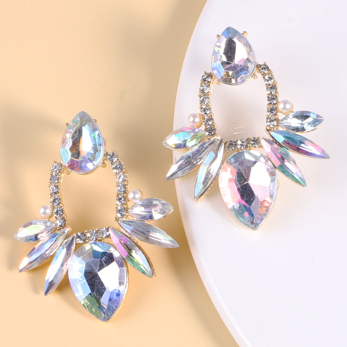 Fashion Big Drop-shaped Diamond Inlaid Alloy Earrings Women's Earrings Wholesale display picture 5