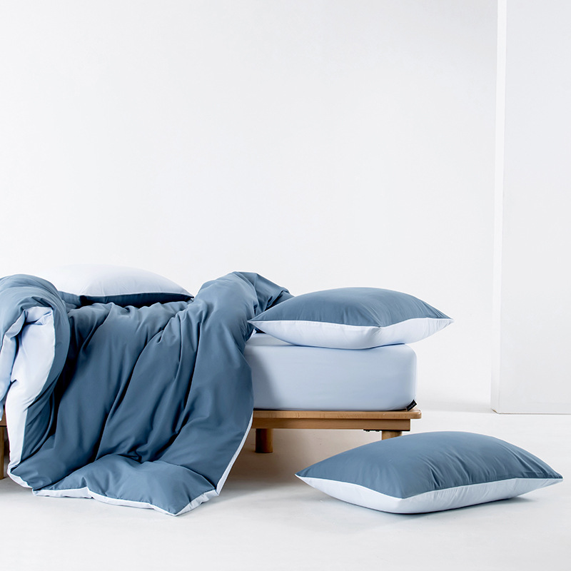 Bentley blue light blue