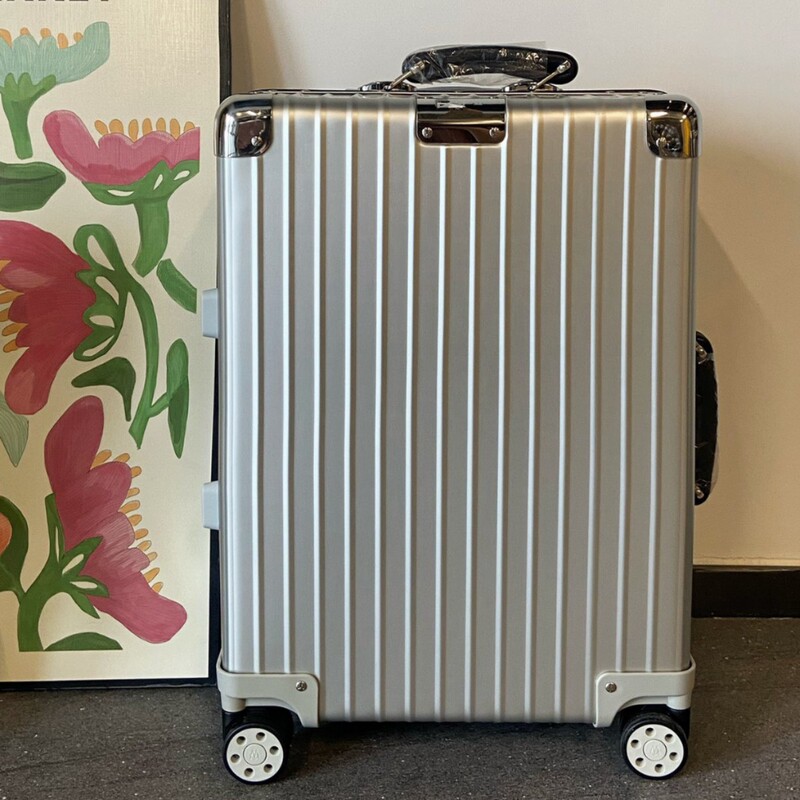 Rime Classic 972 Retro Aluminum-Magnesium Alloy Suitcase