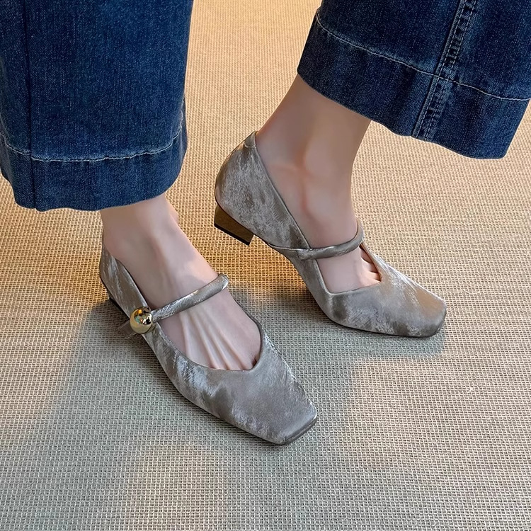 シープスキン〜女性用フレンチスクエアトゥシューズ、美しい春のバレエシューズ、レトロなワンラインバックル太ヒールチャイナドレスメリージェーンシューズ|undefined