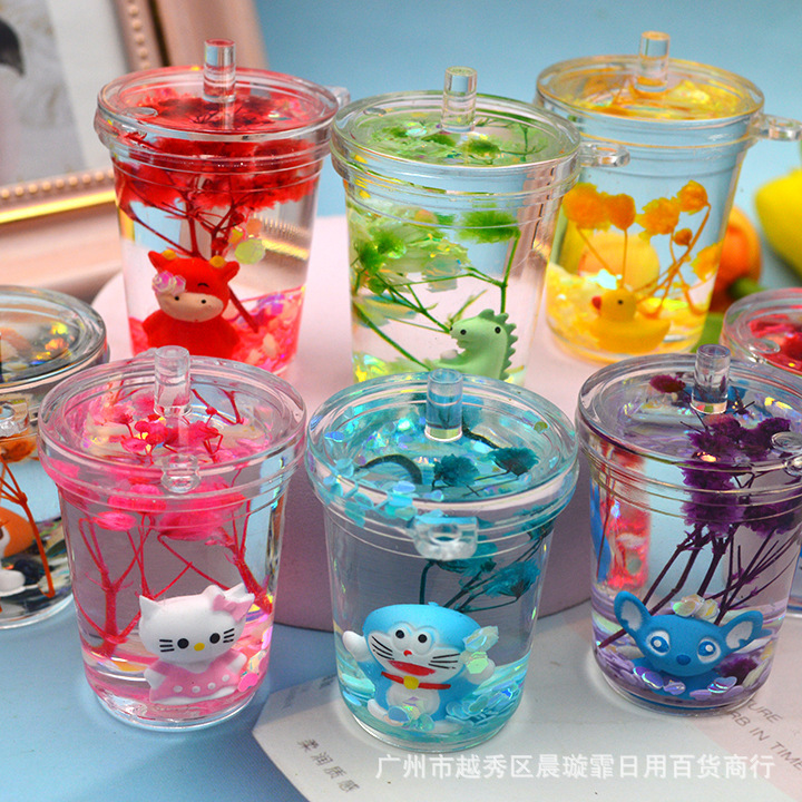 Oil-in New Multi-style Doll Quicksand Bottle Keychain Pendant Little Yellow Duck Unicorn Eternal Flower Bag Pendant