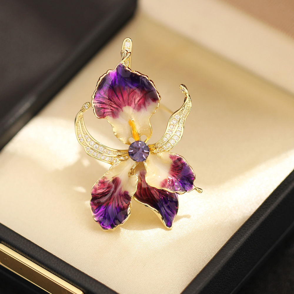 Cross-Border French Light Luxury Enamel Iris Brooch for Women, High-End Floral Pin with Micro-Inlaid Zircon Brooch Accessory