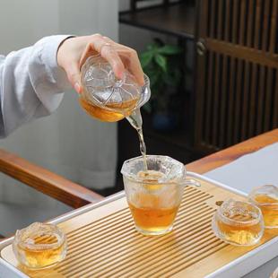New Chinese-Style Lotus Tea Set for Home Use, Three-Piece Gaiwan Tea Bowl, Tea Serving Bowl, Crystal Glass High-Temperature Resistant Tea Cup