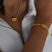 跨境个性三角面英文字母笑脸项链手链古巴链女小众粗链条百搭钛钢