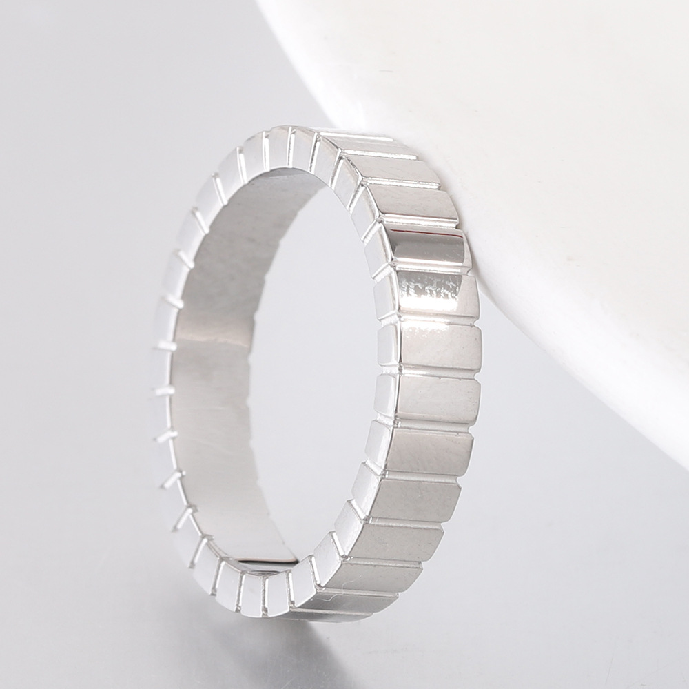 Solid Color Pattern Women's Gender Simple Style Solid Color Titanium Steel Plating Gold Plated Rings