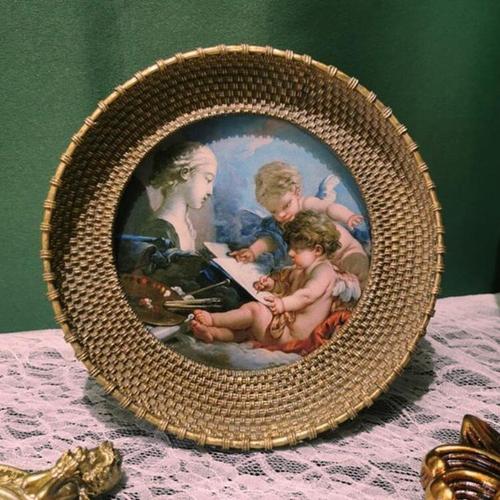 European retro golden rattan pattern photo frame round 4-inch 5-inch table hanging wall dual-purpose Mingjukuya home decoration