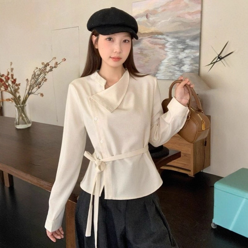 Retro Asymmetrical Swing Collar Oblique Placket Long-Sleeved Shirt for Women 2025 Autum New High-End Strappy Waist Top