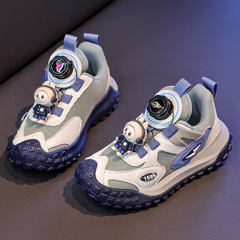 Zapatos para niñas Labu 2025 nuevos zapatos de corrida para niños de otoño zapatos ligeros antideslizantes para niñas zapatos de papá