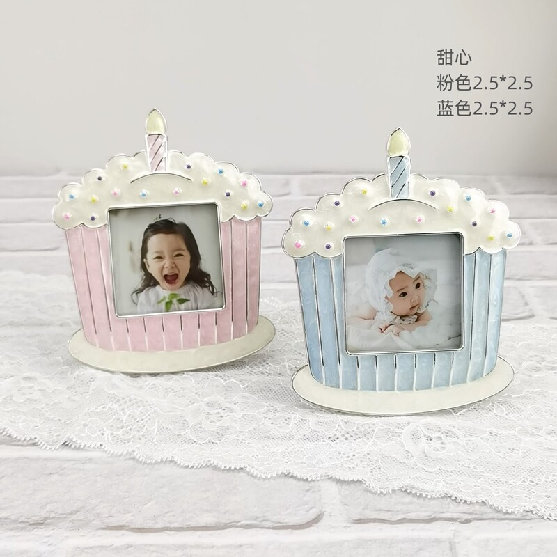 Wholesale Simple European and American Photo Frames Mini Small Photo Frames Square Zinc Alloy Metal Handmade Electroplating Table Wedding Photo Frames