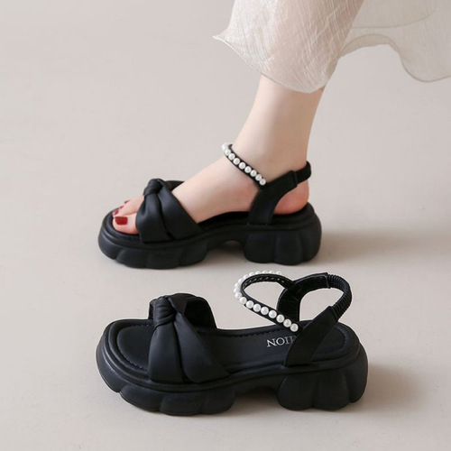 2026 summer outer wear sandals cross-border French fairy style soft sole non-slip women's fashion sandals