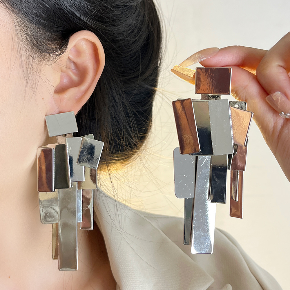 15g Weight 1 Pair Exaggerated Geometric Plating Alloy Drop Earrings