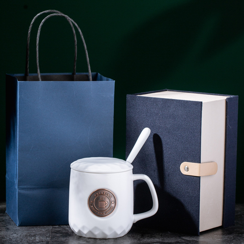 Taza de cerámica Juego de regalo de empresa Cuaderno Firma de libro Taza de bolígrafo Taza de café Regalo de mano con LOGOTIPO