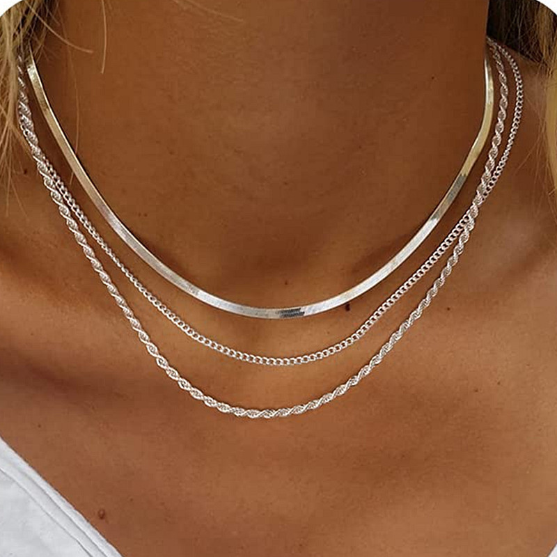 European and American cross-border bohemian style stacked flat chain European and American choker women's fashion trendy metal blade chain necklace European and American cross-border bohemian style stacked flat chain European and American choker women's fashion trendy metal blade chain necklace