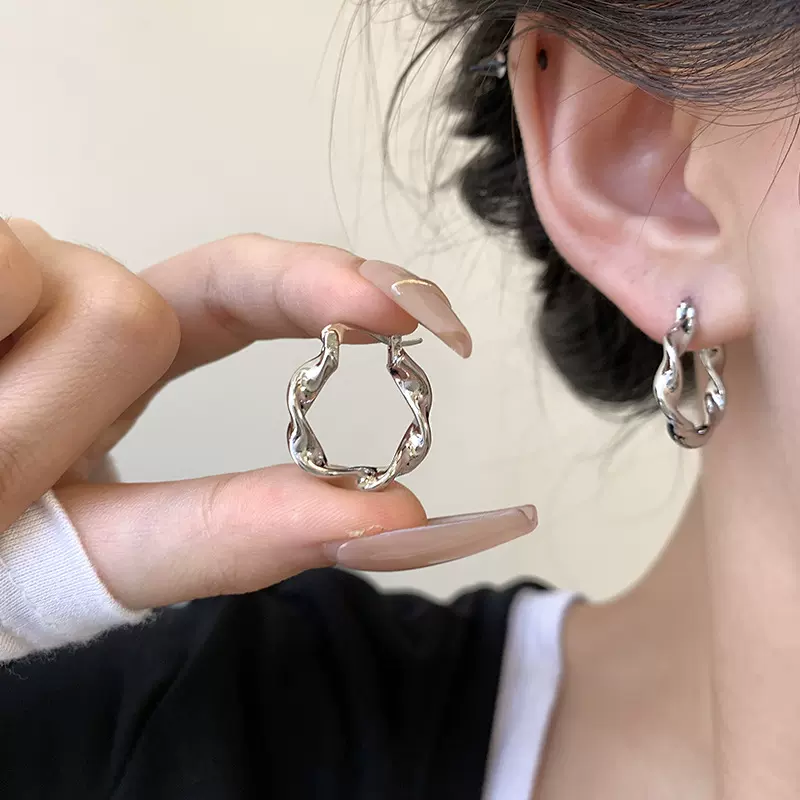 韩国新款欧美个性不规则金属感耳环气质冷淡风格耳环时尚网红耳饰