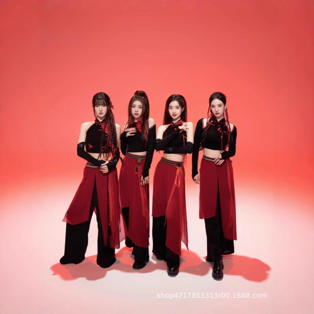 New Style Classical Chinese-Style Outfit for Female Groups, Trendy and Cool Stage Dance Performance Costume, Sexy