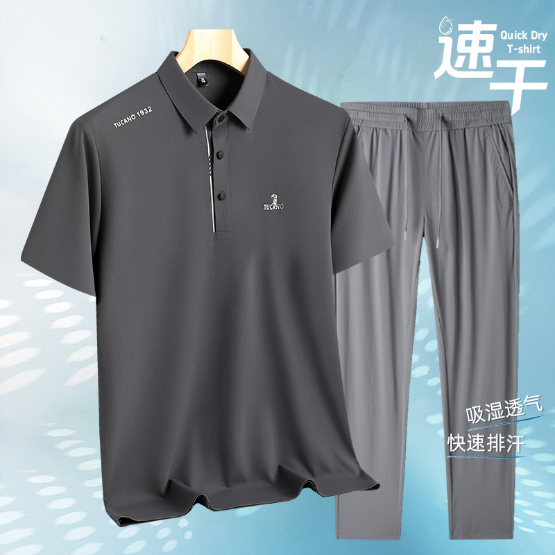 キツツキ夏アイスシルクシームレススーツメンズ半袖 Tシャツカジュアルパンツ 2025 新しいお父さんツーピースセット|undefined