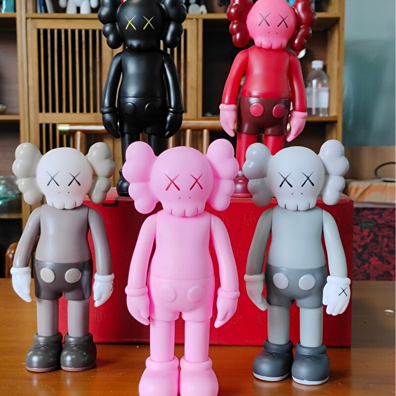 MAND KAWS 8 inch 20cm prototype doll spot ten color complete
