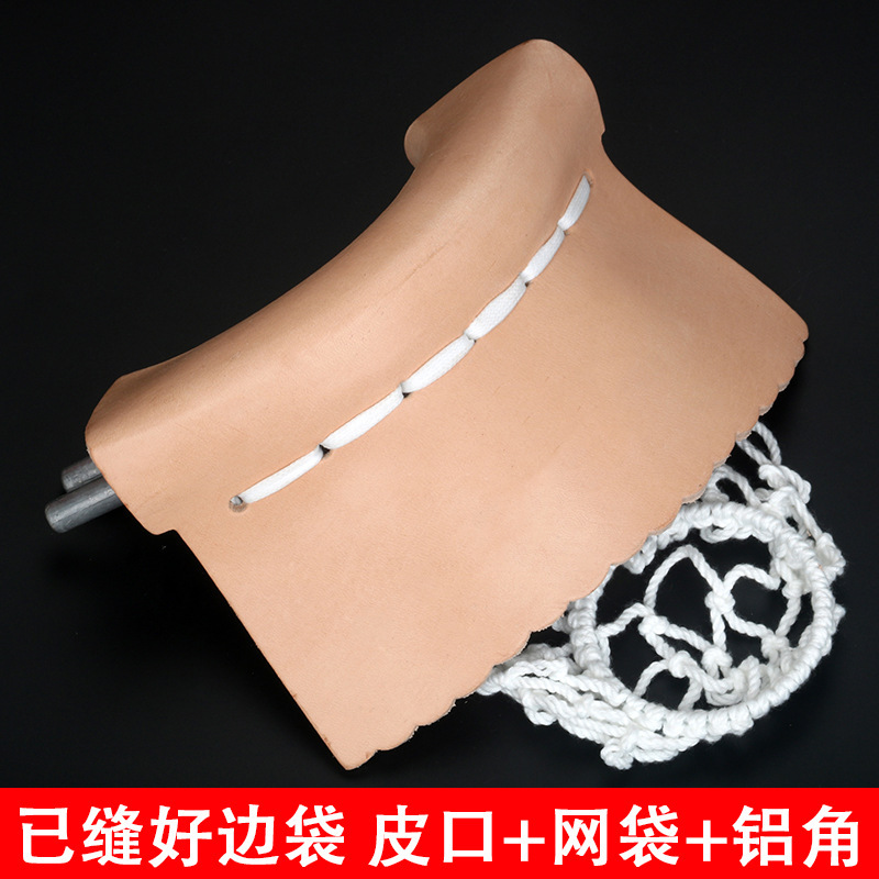 The border bag leather bag is sewn (one)