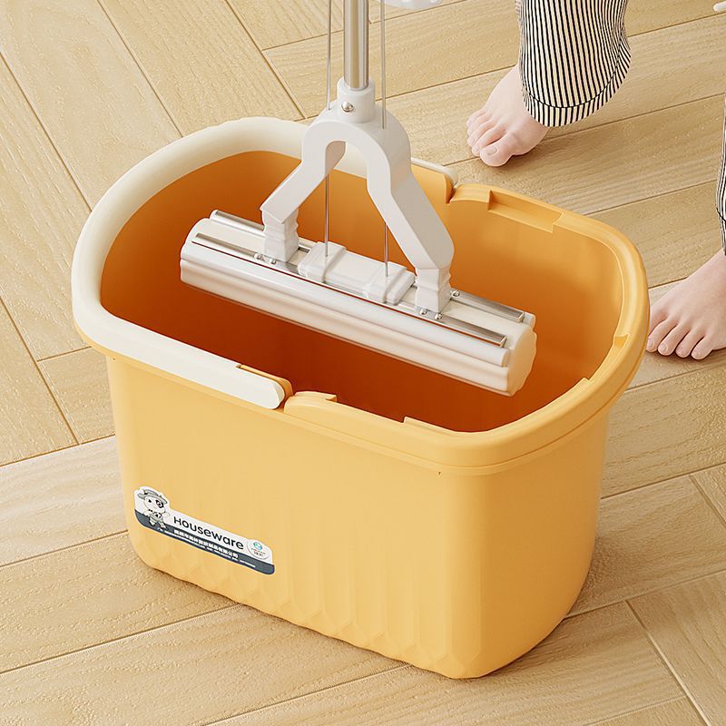 New Square Mop Bucket, Thickened and Widened Household Mop Bucket with Pulleys, Hands-Free Washing, Dehydration and Draining Bucket