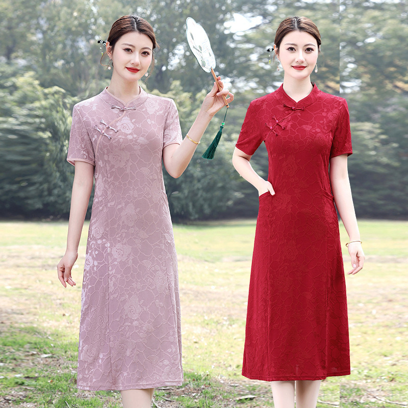 Summer 2025 New New Chinese Style Improved Cheongsam Skirt Jacquard Soft Yarn Slimming Mama plus size dress Summer 2025 New New Chinese Style Improved Cheongsam Skirt Jacquard Soft Yarn Slimming Mama plus size dress