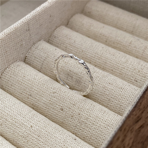 Korean version of ins minimalist gold and silver tin foil wrinkled texture S925 sterling silver thin ring women's ring manufacturer wholesale
