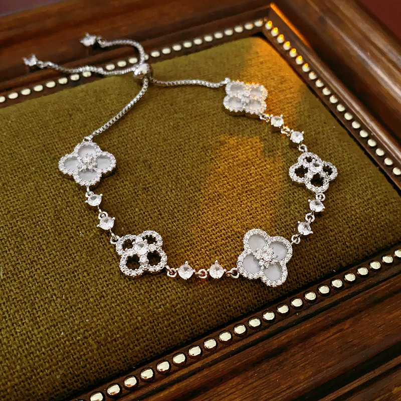 3 # Pulsera-Plata