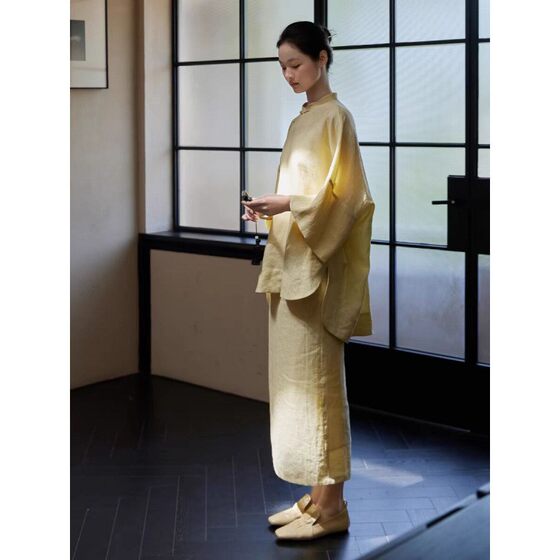 Cold Style Women's Minimalist High-end suit 2025 Summer New Artistic Retro Solid Color Loose Cotton Linen suit