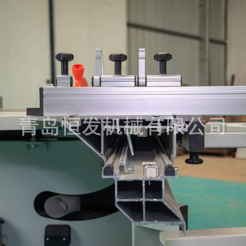 La maquinaria de carpintería precisión Mesa deslizante vio Placa de sierra muebles 45-Grado Sierra de corte de alta precisión no-colapso sierra de corte