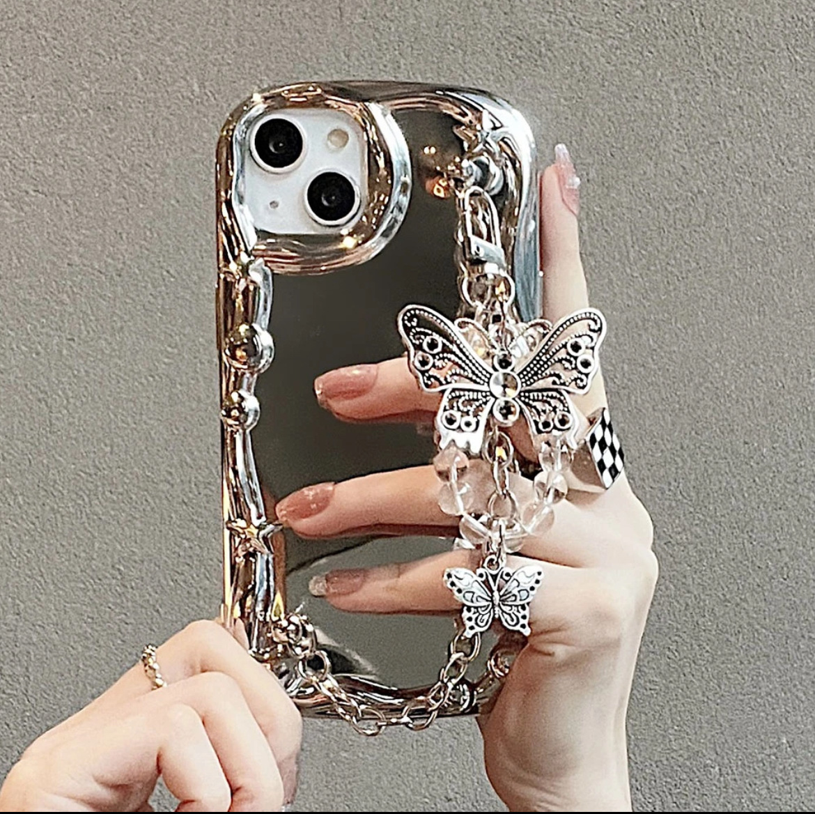 Advanced Electroplated Mirror Phone Case With Bow Chain Design_voghion.com