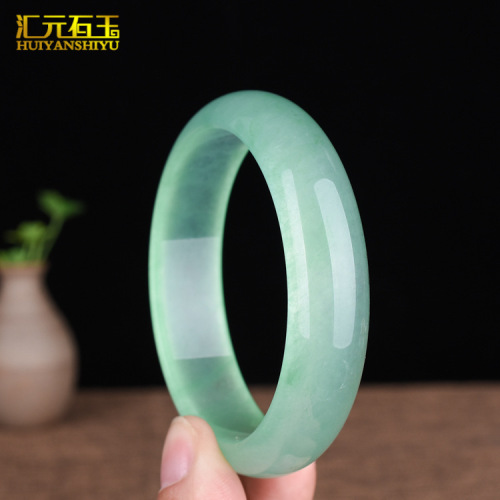 Emerald color light green jade bracelet women's new jade bracelet quartzite jade bracelet manufacturer wholesale sales gifts
