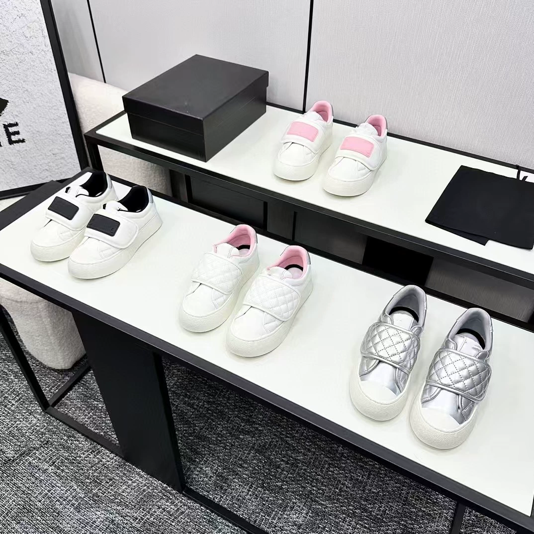 Xiaxiangfeng толстая подошва маленькая белая обувь женская большая голова липучка женская обувь 2024 осень новая обувь ins универсальный