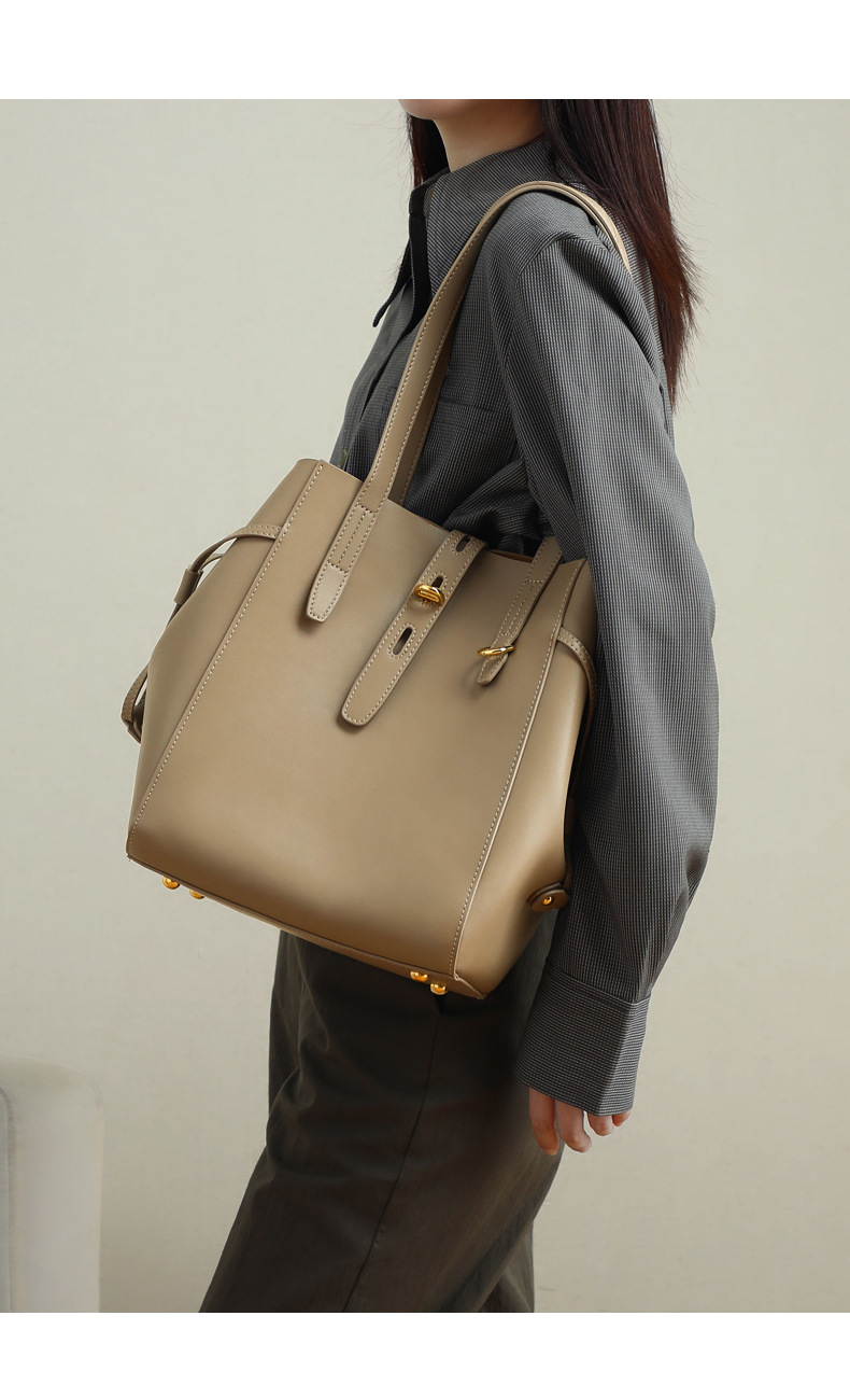 Borse da donna autunno e inverno nuova vera pelle tracolla grande capacità borsa a secchiello versatile moda popolare borsa da donna pendolare_voghion.com