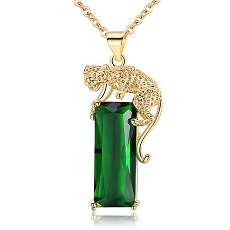 Insieme caldo della collana del leopardo di volo del pendente della tormalina verde smeraldo intarsiato del leopardo dell'oro di modo di stile di Longrui_voghion.com