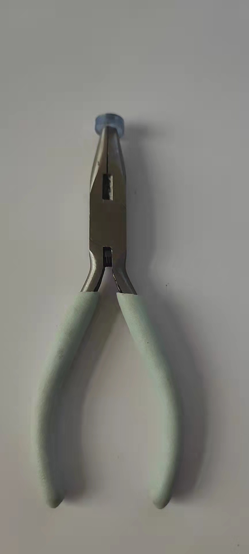 Alicates puntiagudos