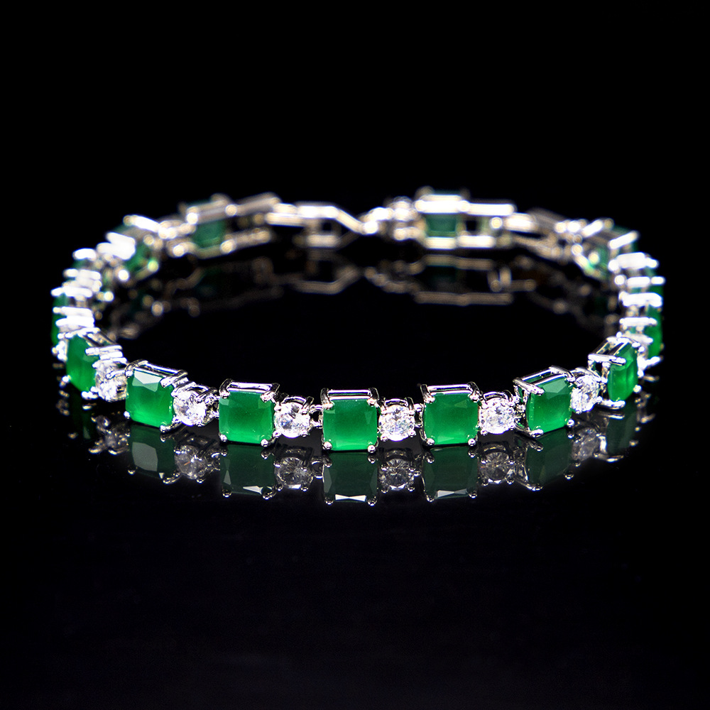25g Weight Zircon Inlay Material Bracelets Classification 1 Piece Quantity Daily Occasion Copper Material Water Droplets Pattern Women'S Gender Inlay Design Fashion Style 1 Piece Fashion Water Droplets Copper Inlay Zircon Bracelets 4