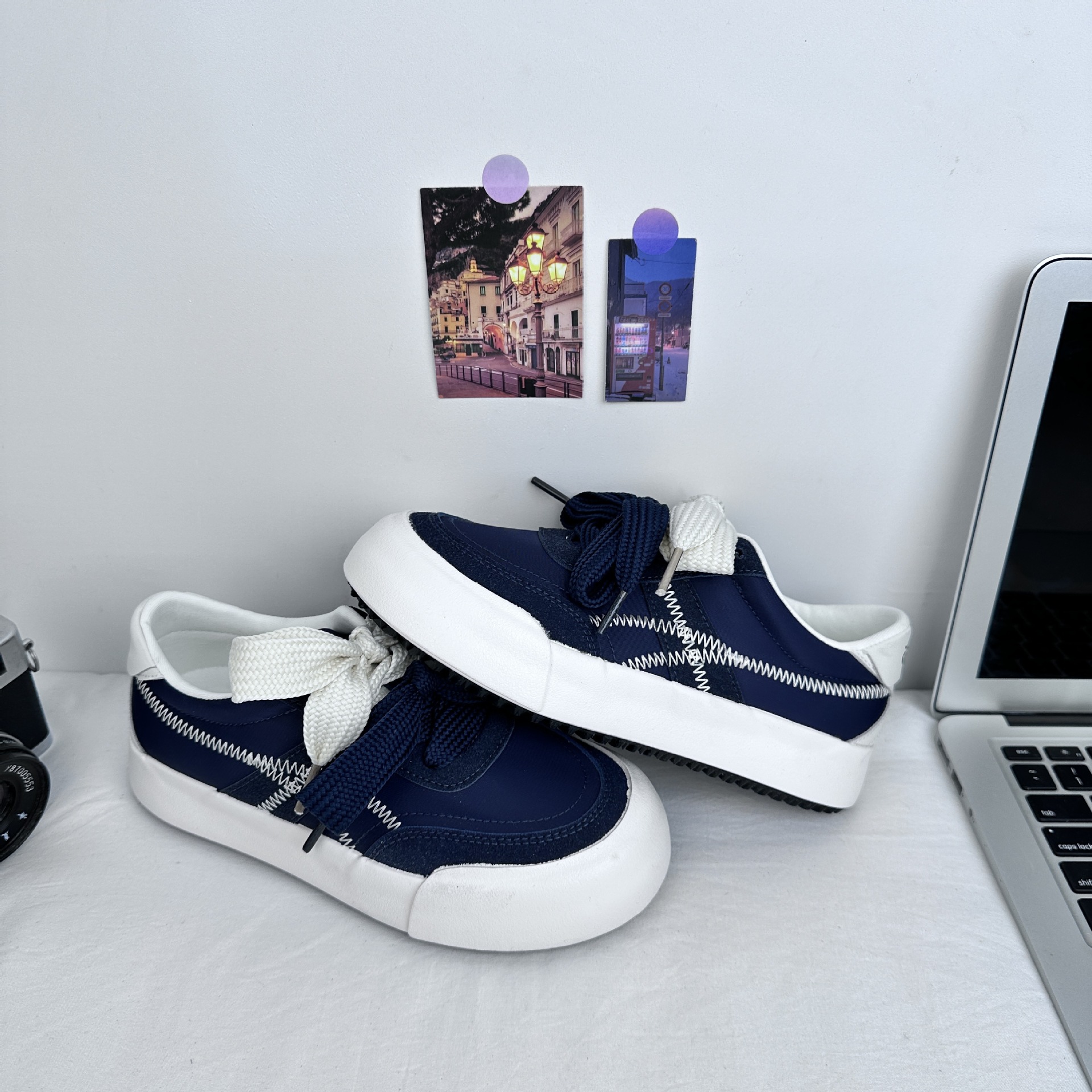 Nicho americano Zapatos de cuero en polvo de cuero compuesto universal mujeres in tide 2025 primavera nuevos zapatos de lona casuales suela gruesa 6604