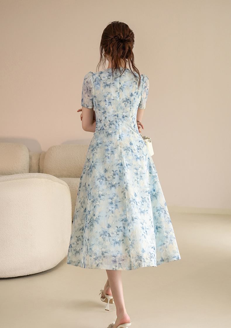Đầm maxi nữ thắt eo cổ tròn đính kim cương giả họa tiết in phong cách Pháp — màu xanh chi tiết 8