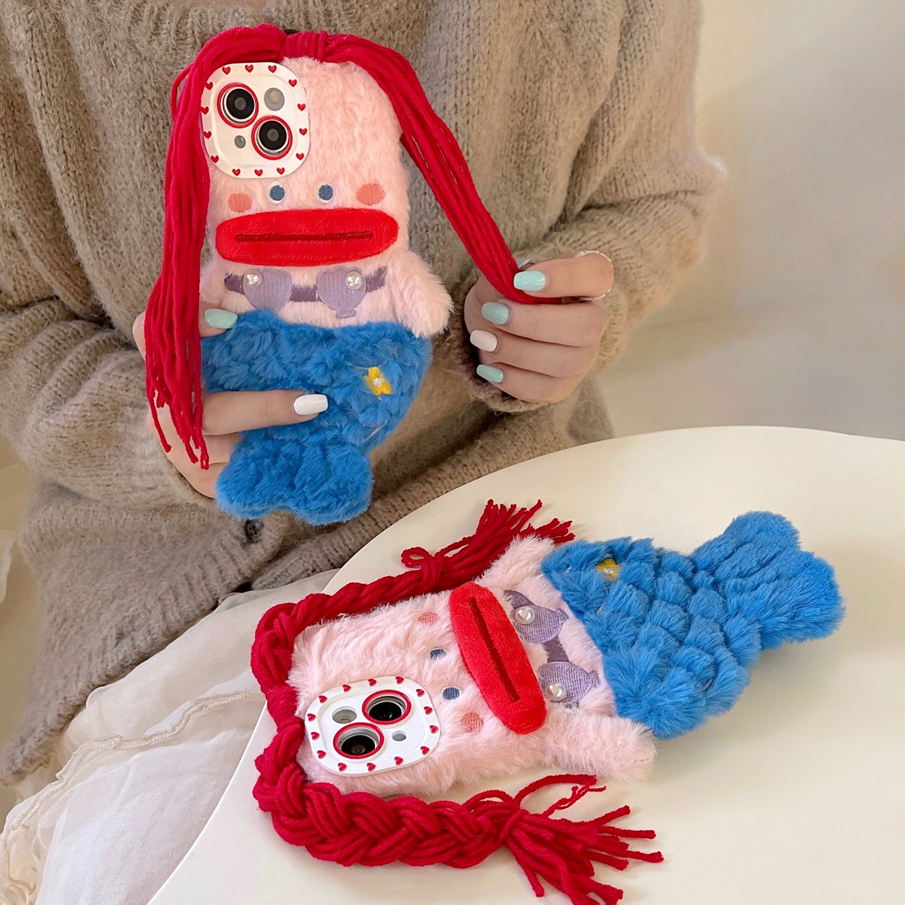 Fashion Mermaid Plush   Phone Accessories display picture 4