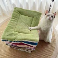 冬季加厚狗垫子猫垫子毯子宠物窝猫窝泰迪金毛加厚毛毯狗笼垫子