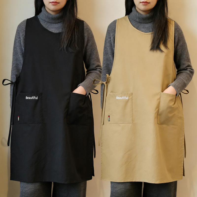 Water-Resistant Long Apron for Catering, Home Use, Extended Workwear, Stain-Resistant, Loose-Fitting for Cooking in the Kitchen