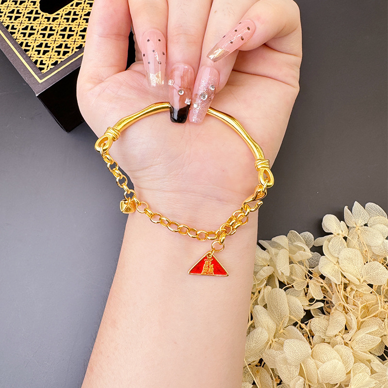 Antiguo método de oro de arena de Vietnam chino arremetiendo azul auspicioso triángulo curvo brazalete joyas pulseras de lujo ligeras al por mayor suministro