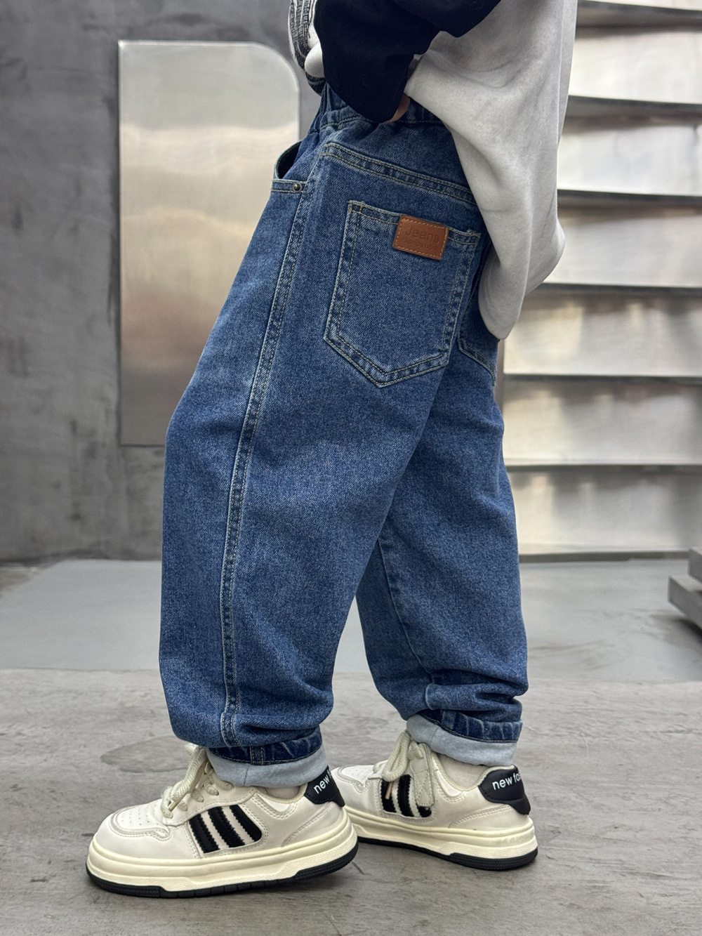 1199无水印28f3407cb8c8715598c9a41